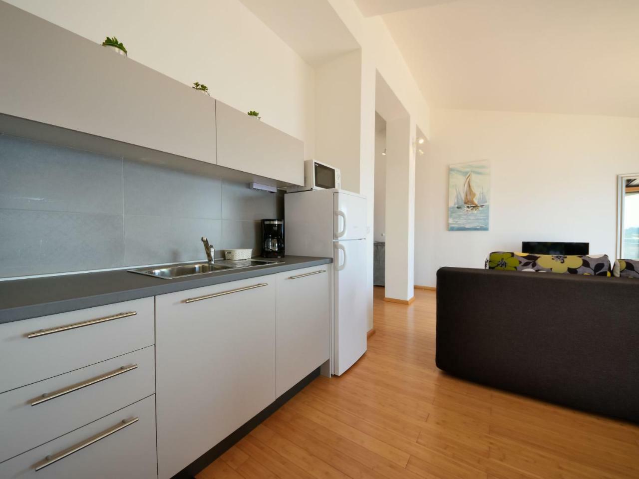 Apartment Val 2-1 By Interhome Sveti Juraj Eksteriør bilde